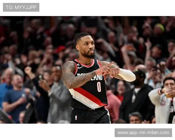 利拉德突破造点,开拓者完成绝地反击 利拉德突破造点,开拓者完成绝地反击