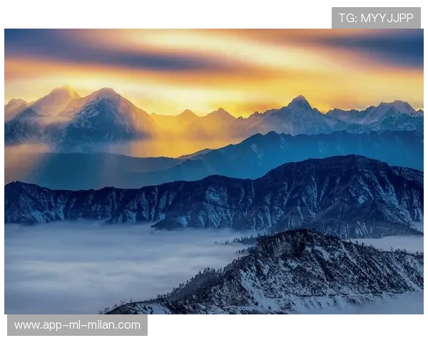 _高山云端:在雪山之巅进行的特殊赛事_,高山云层 _高山云端:在雪山之巅进行的特殊赛事_,高山云层